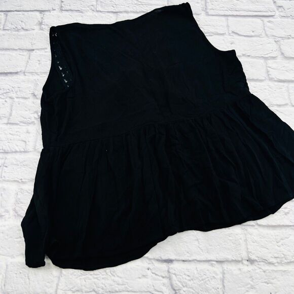 Torrid Sleeveless Tank Shirt Women's Size 1 Black V Neck Covered Button - Picture 9 of 9